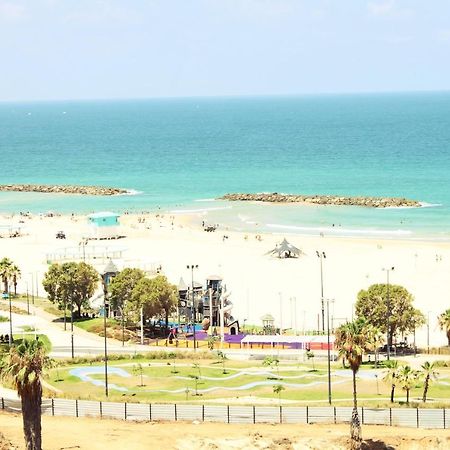 Beach Suite Israel- Best View, Gym, Massage Chair, Low Fee For Off-Site Indoor Pool Spa ביץ סוייט ישראל- נוף ים מאלף, כיסא מסאז, חדר כושר, אפשרות לבריכה מקורה, וספא בתשלום ממש מוזל Ashkelon Exterior photo