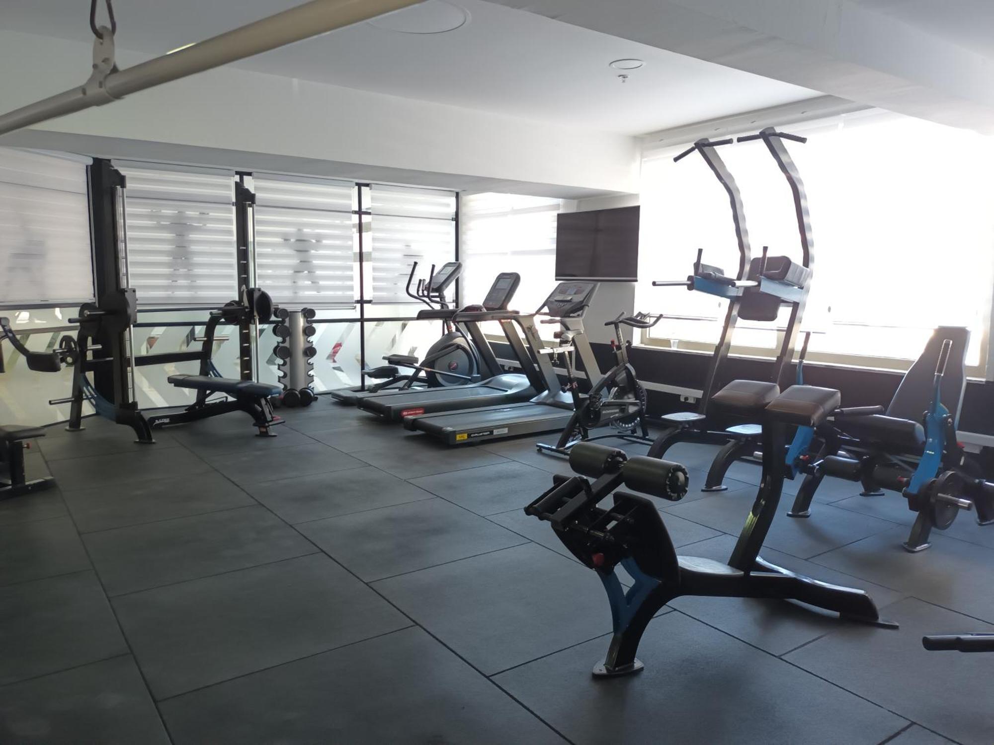 Beach Suite Israel- Best View, Gym, Massage Chair, Low Fee For Off-Site Indoor Pool Spa ביץ סוייט ישראל- נוף ים מאלף, כיסא מסאז, חדר כושר, אפשרות לבריכה מקורה, וספא בתשלום ממש מוזל Ashkelon Exterior photo